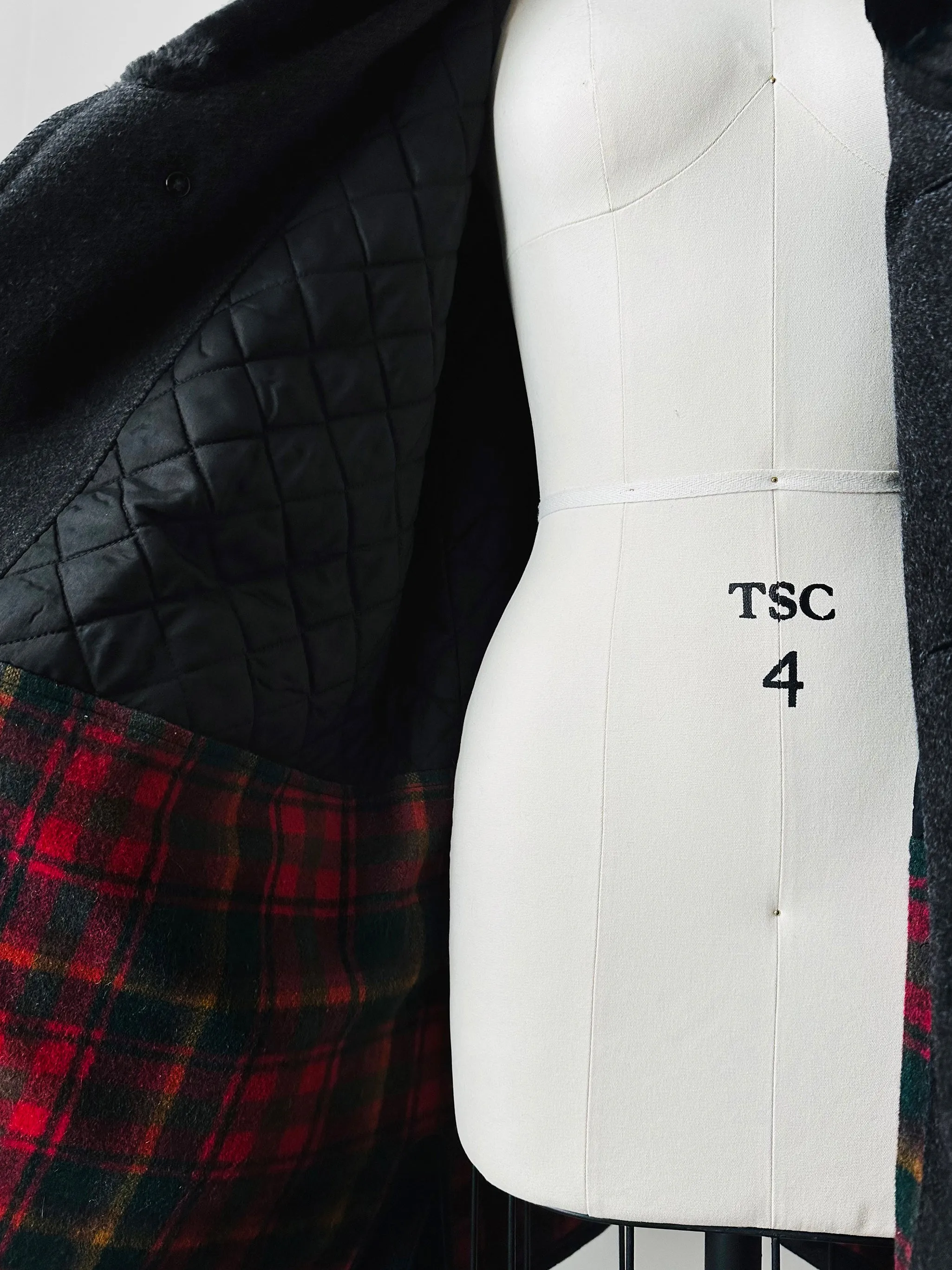 1950s-1960s Noveline Charcoal Grey Plaid Interior Faux Fur Collar Coat - Sz. L/XL