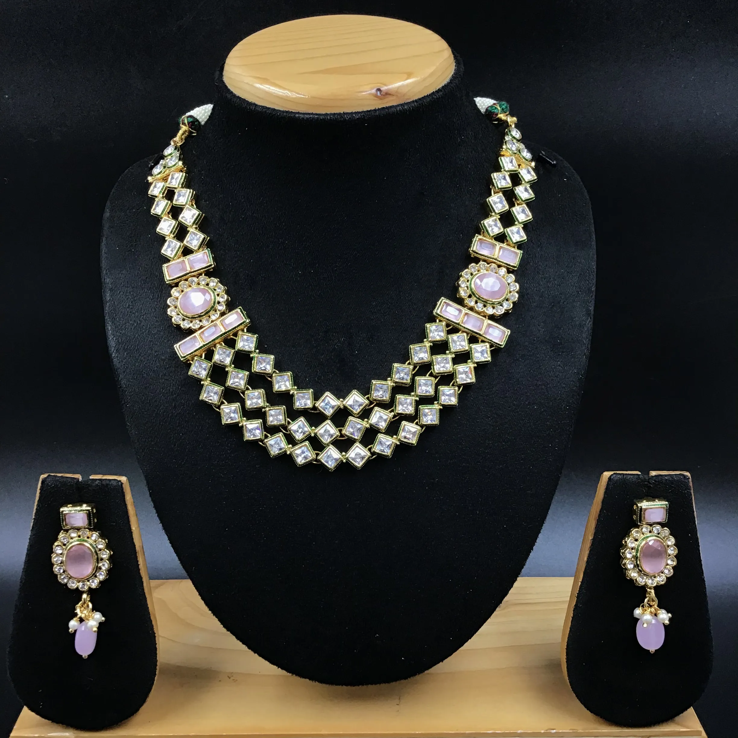 Round Neck Polki Necklace Set 4865-21